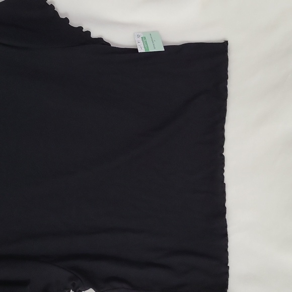 Rebel Sky Black Short Sleeve Women's Tee - Picture 3 of 5